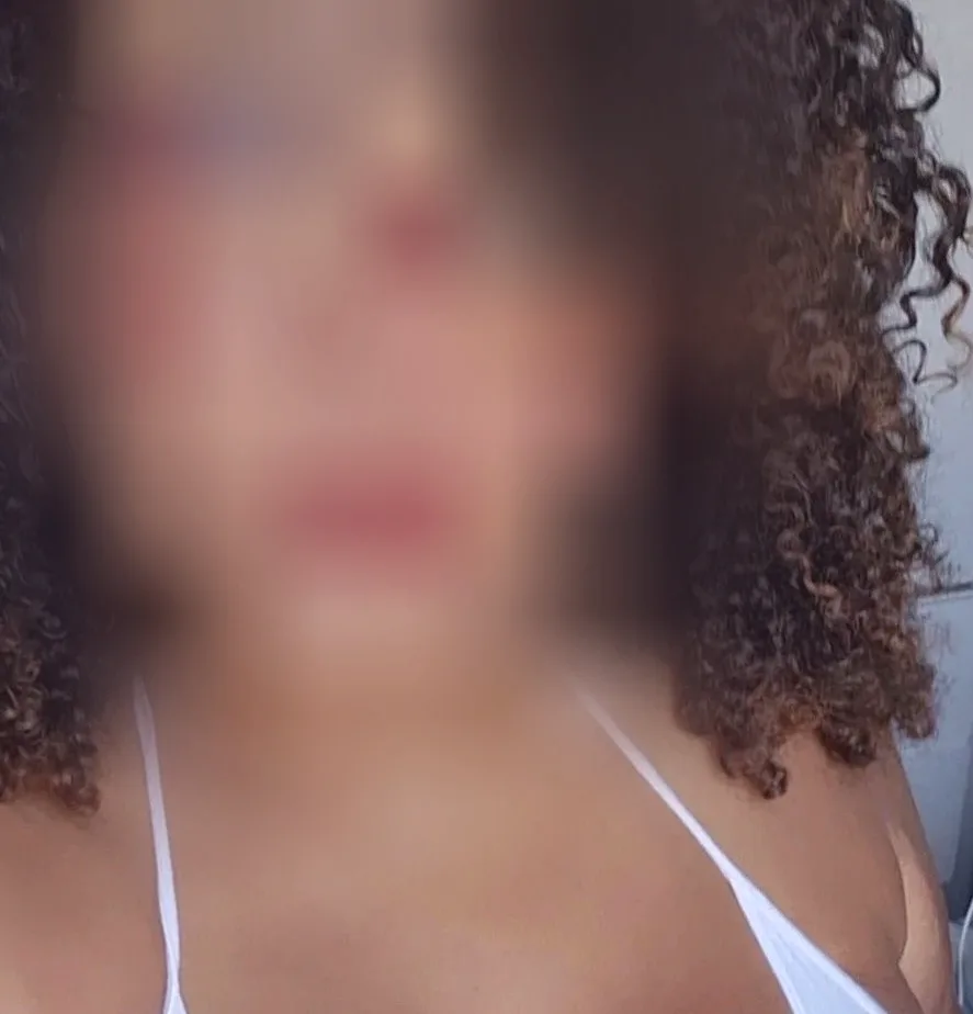 Ayesha, 33