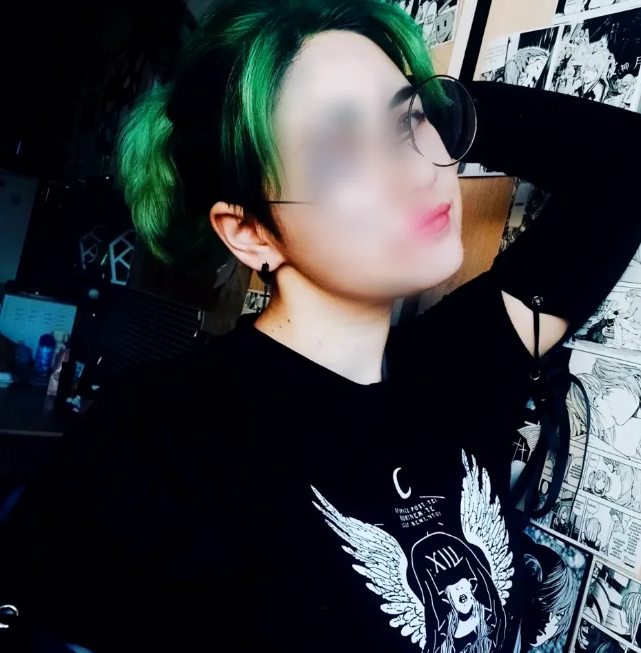 Bethany, 22
