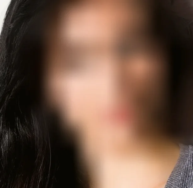 Leanne, 37